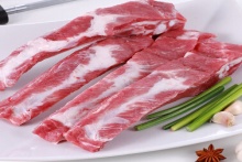  食以肉為先  黑豬肉安全又健康